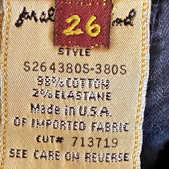 7 For All Mankind Pleated Cuffed Denim Shorts - Picture 5 of 5